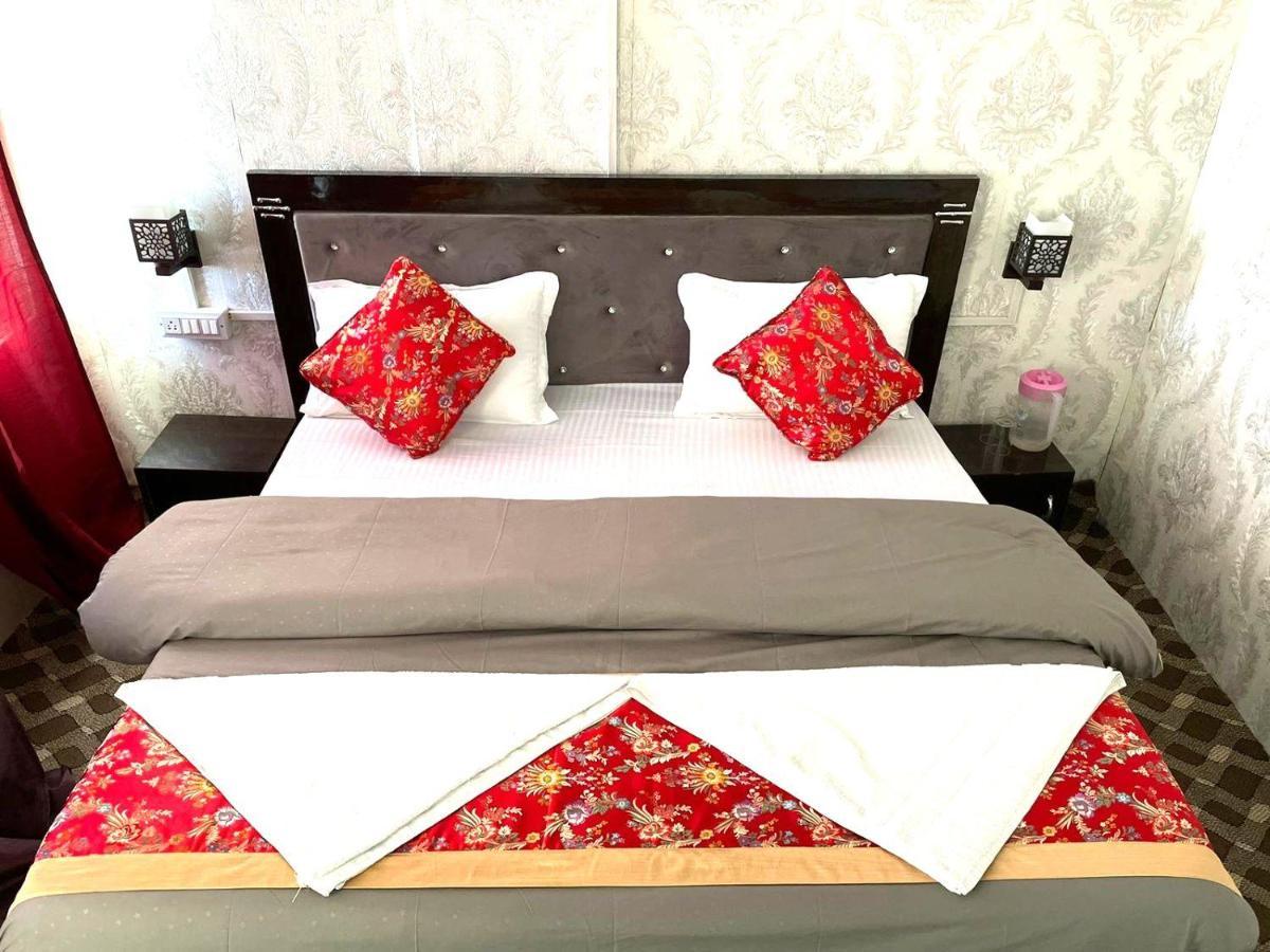 Pangong Delight Camps And Cottages Spangmik Екстер'єр фото